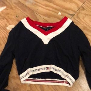 long sleeve tommy hilfiger crop top